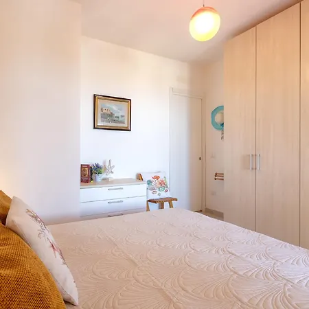 Apartamento La Finestra Sul Paradiso By Interhome